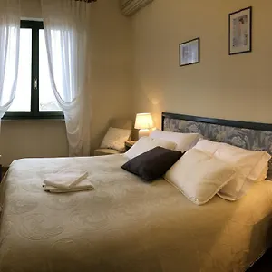 Tana Del Cinghiale Hotel Tirli