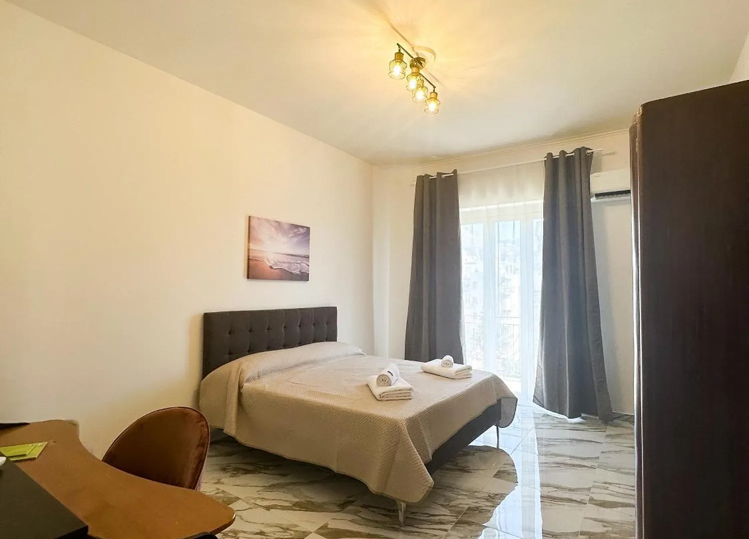 La Casetta Di Matteo - Sciuti Apartment Palermo Oda ve Kahvaltı