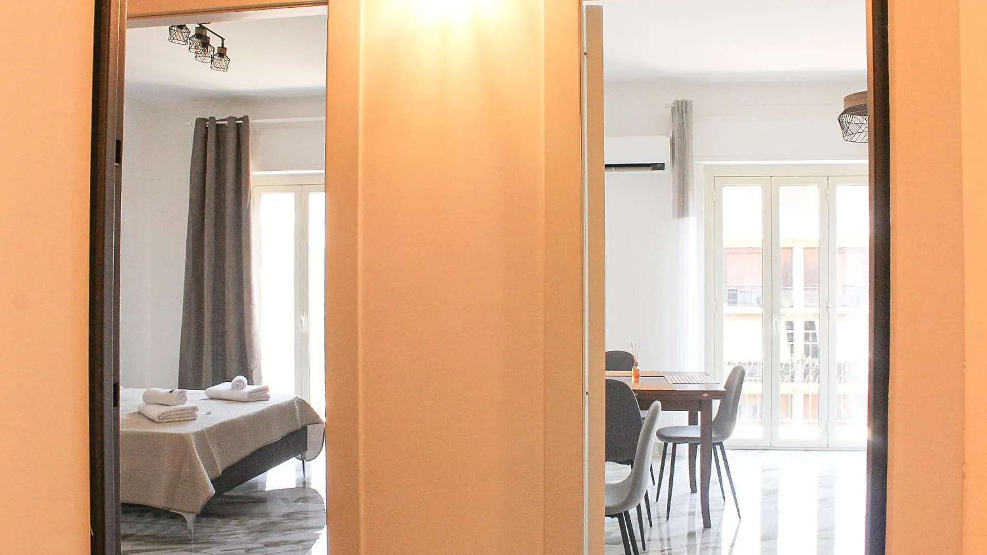 Bed & Breakfast La Casetta Di Matteo - Sciuti Apartment Palermo