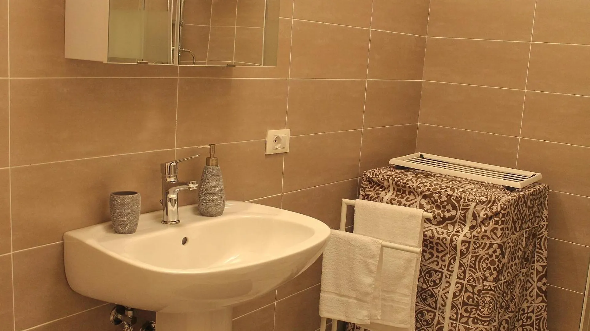 La Casetta Di Matteo - Sciuti Apartment Palermo