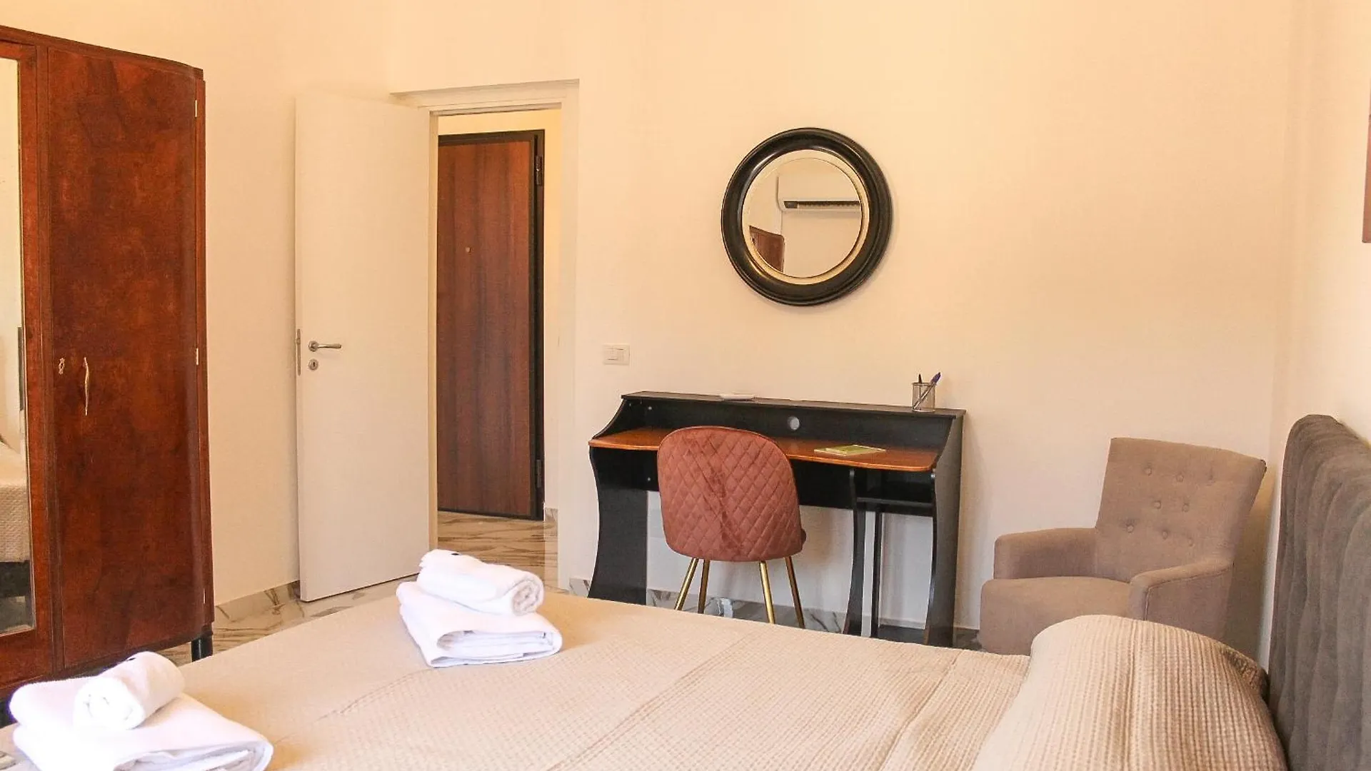 Bed & Breakfast La Casetta Di Matteo - Sciuti Apartment Palermo